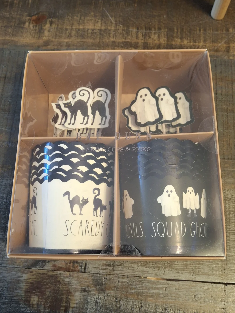 New Rae Dunn Halloween Cupcake Kit - Black & White Ghosts and Cats